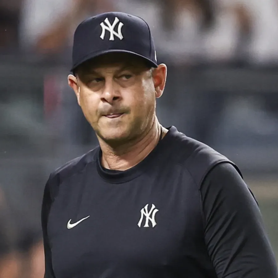 Yankees manager Aaron Boone's seat may now be getting hot