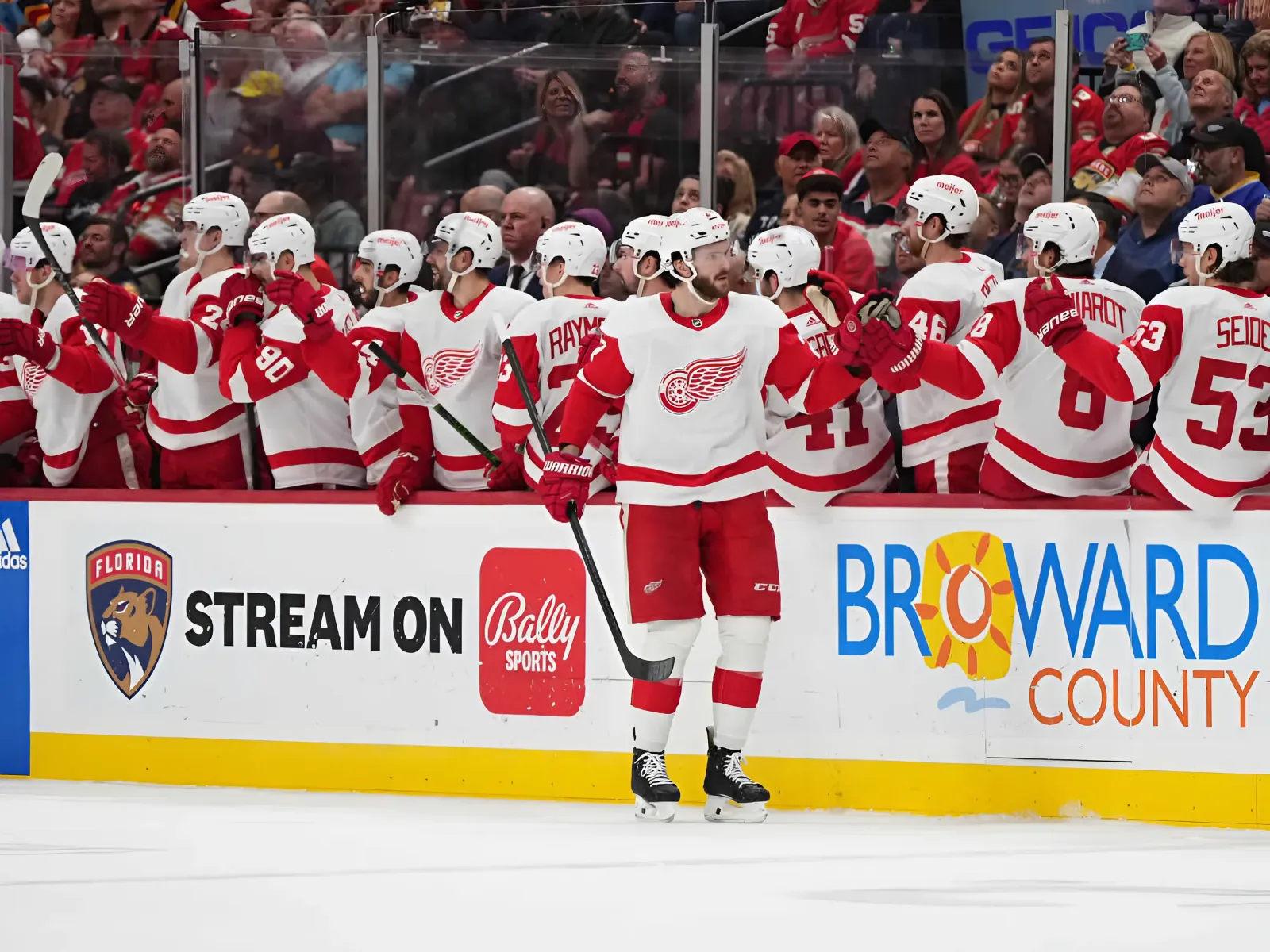 "It's the Right Way to Do It": Red Wings Tread Water, Preserve Future in Expensive Free Agent Market