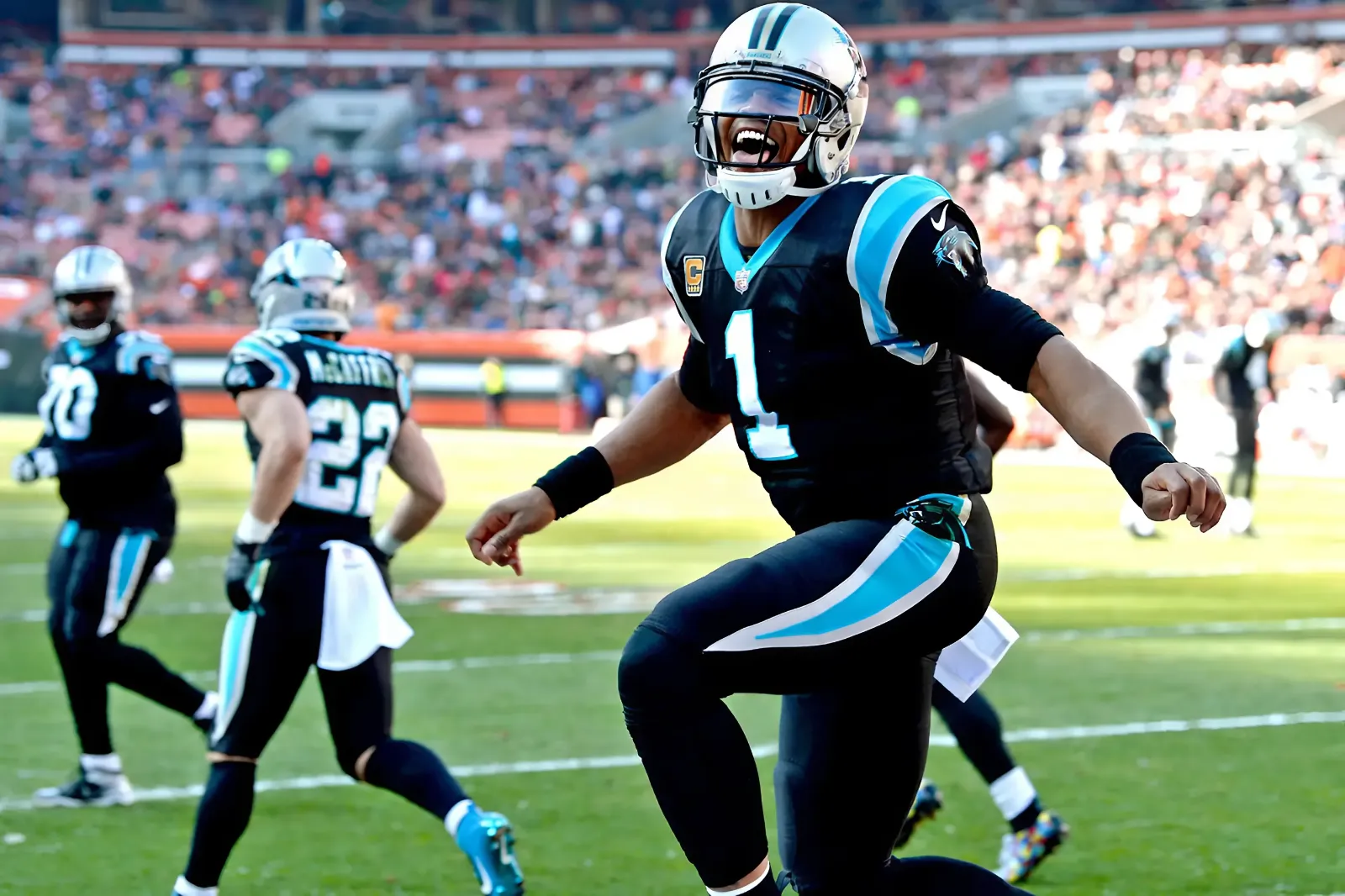 Cam Newton blasts Cowboys: ‘That is not America’s team no more’