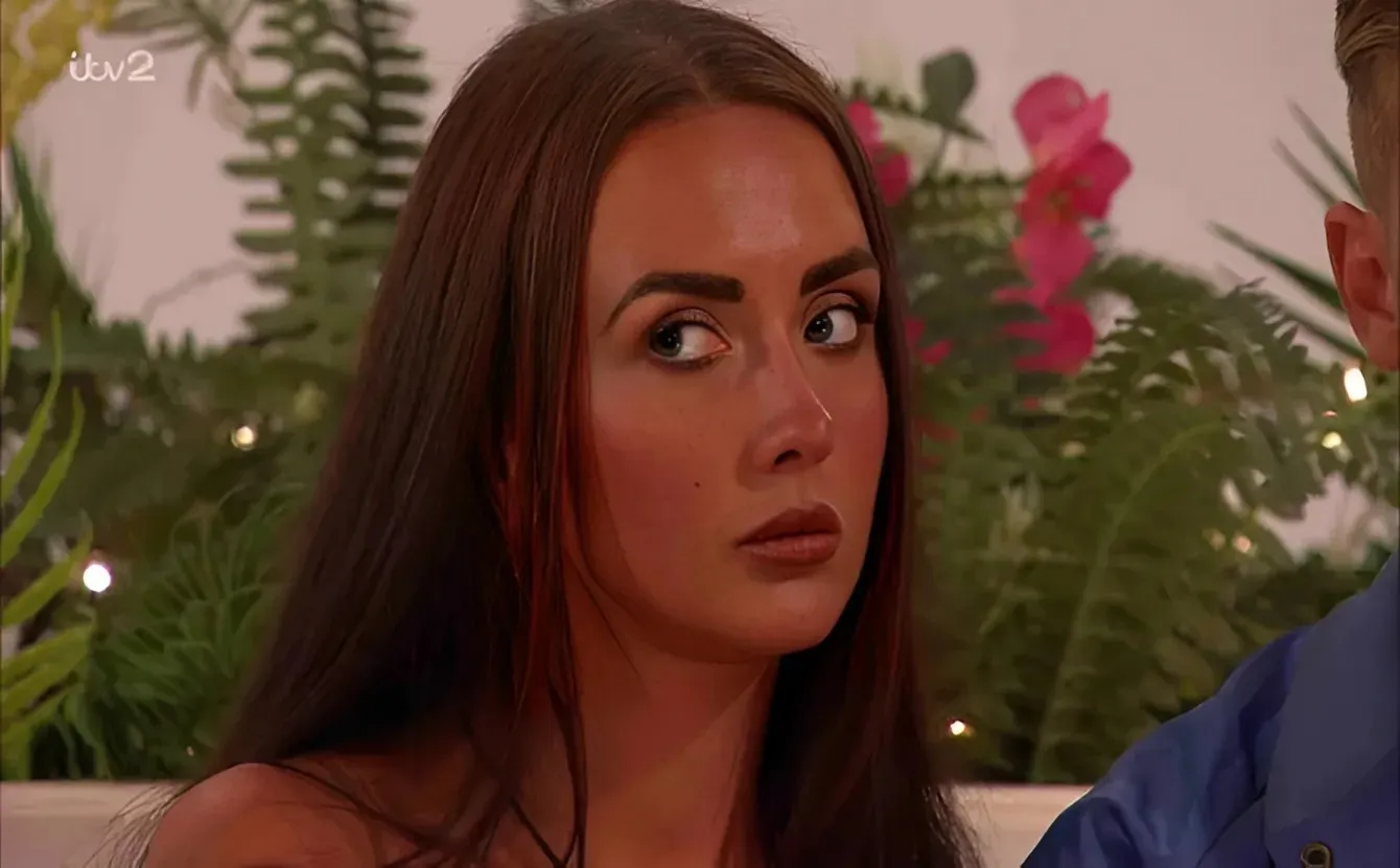 ‘She put her in her place’ Love Island fans demand Casa Amor girl stays after brutal clash with Jess