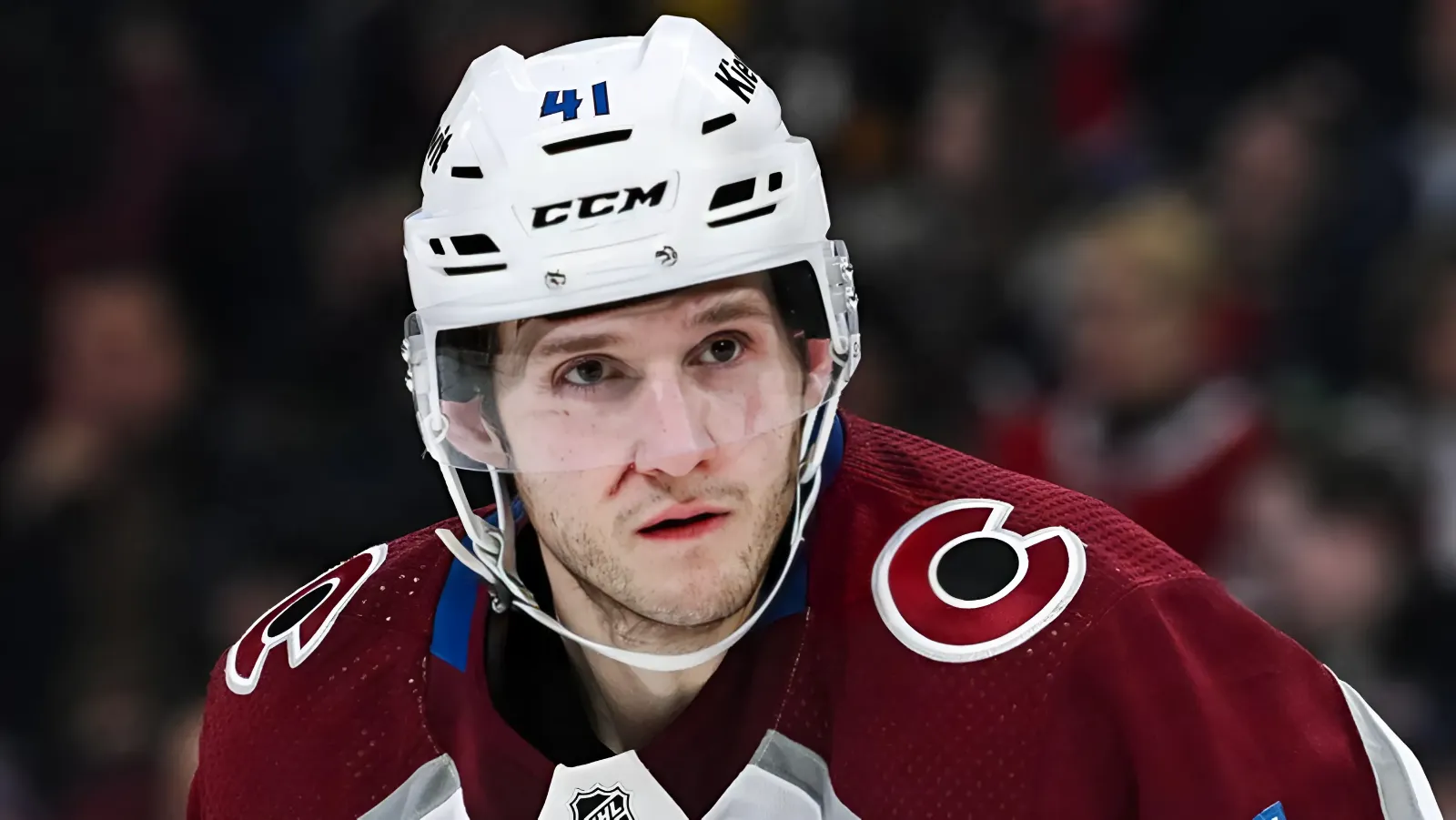 Avalanche re-sign young forward