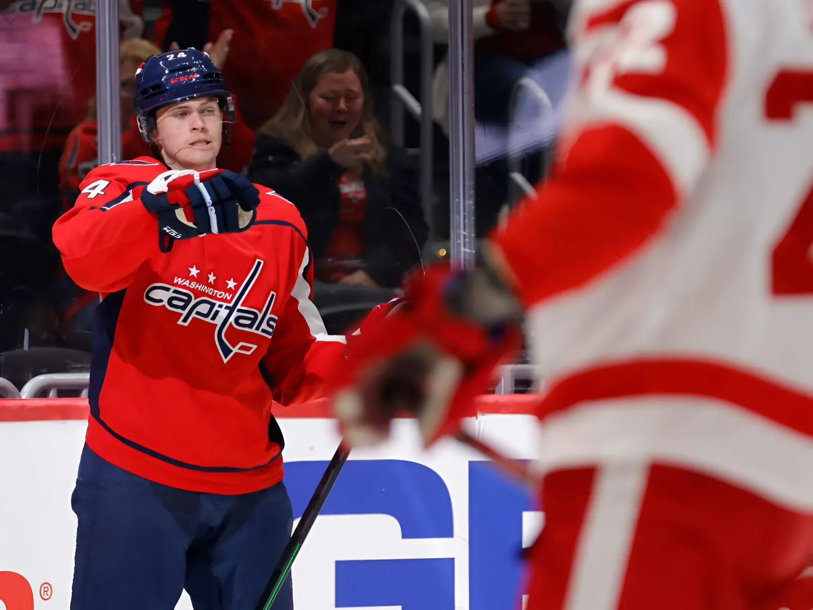 Spencer Carbery shares first thoughts on Capitals’ logjam at center: ‘McMichael can easily, seamlessly go on the wing’