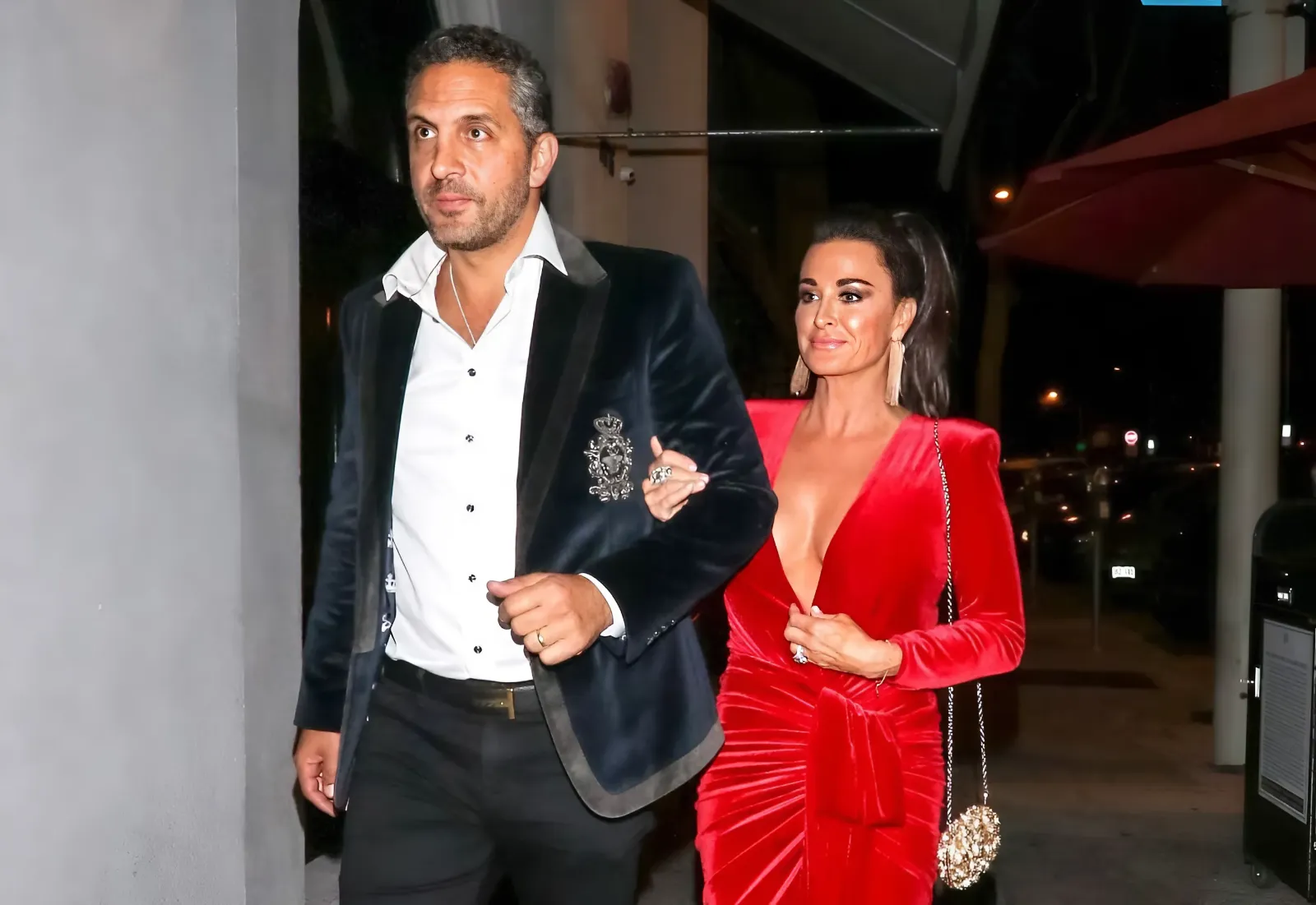 Kyle Richards & Mauricio Umansky Have “a Lot to Figure Out,” Aren’t Rushing to Get Divorced