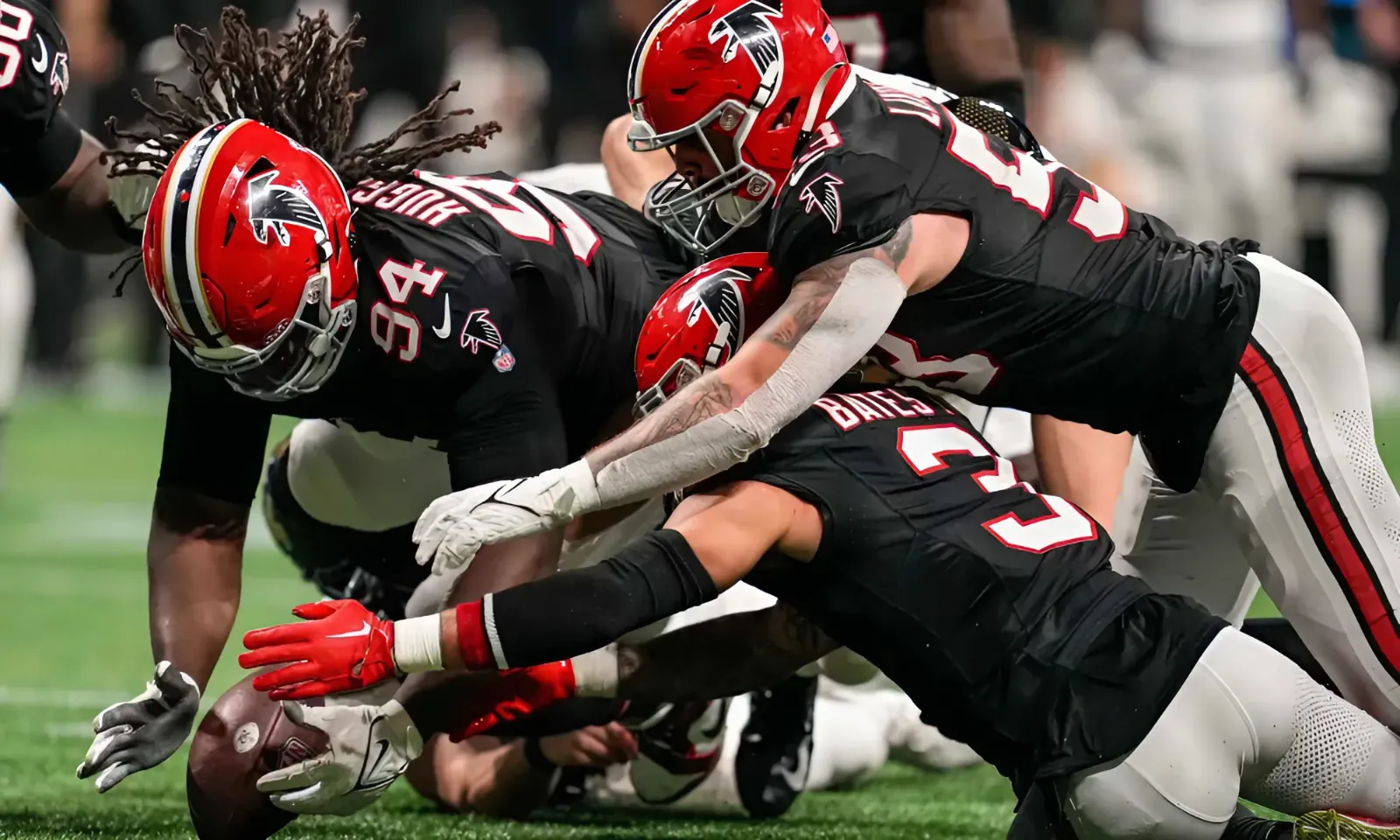 Ranking the Falcons' top 10 defensive players for 2024