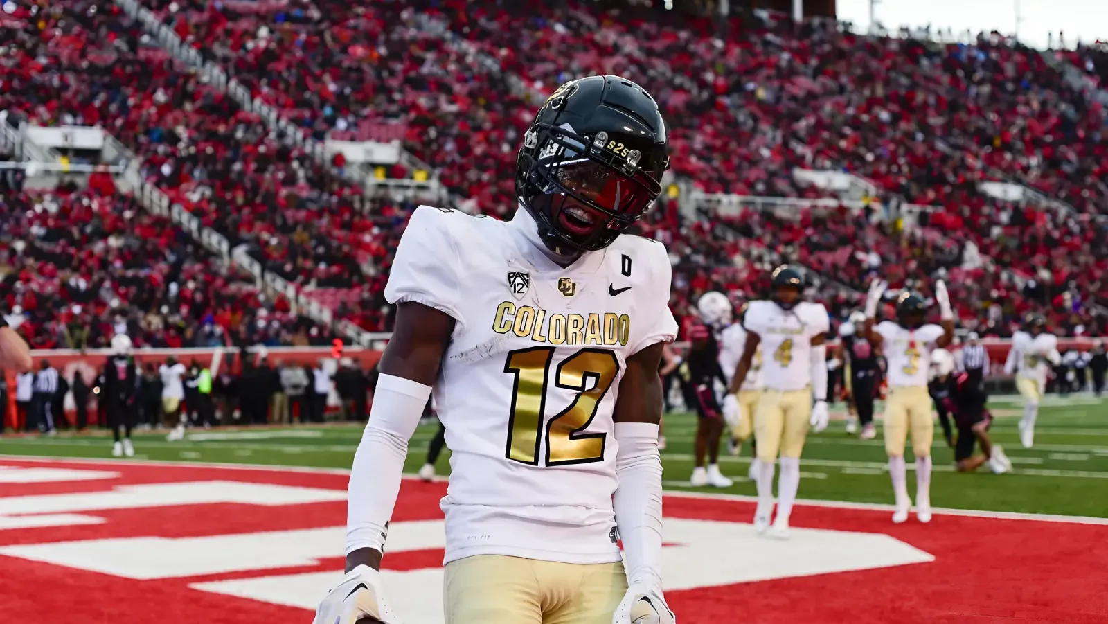 Steelers Predicted To Draft Dynamic Two Way Player Travis Hunter In New 2025 Mock Draft