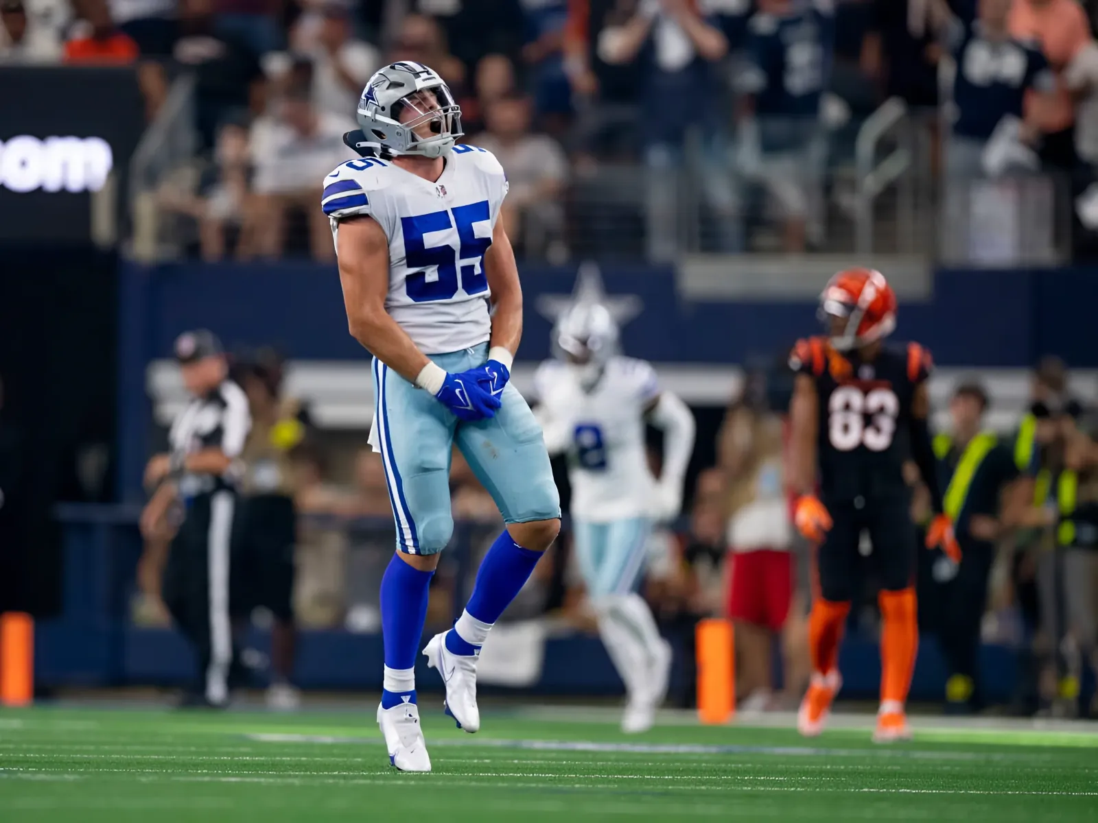 Dallas Cowboys LB Leighton Vander Esch has medically retired from football, as expected