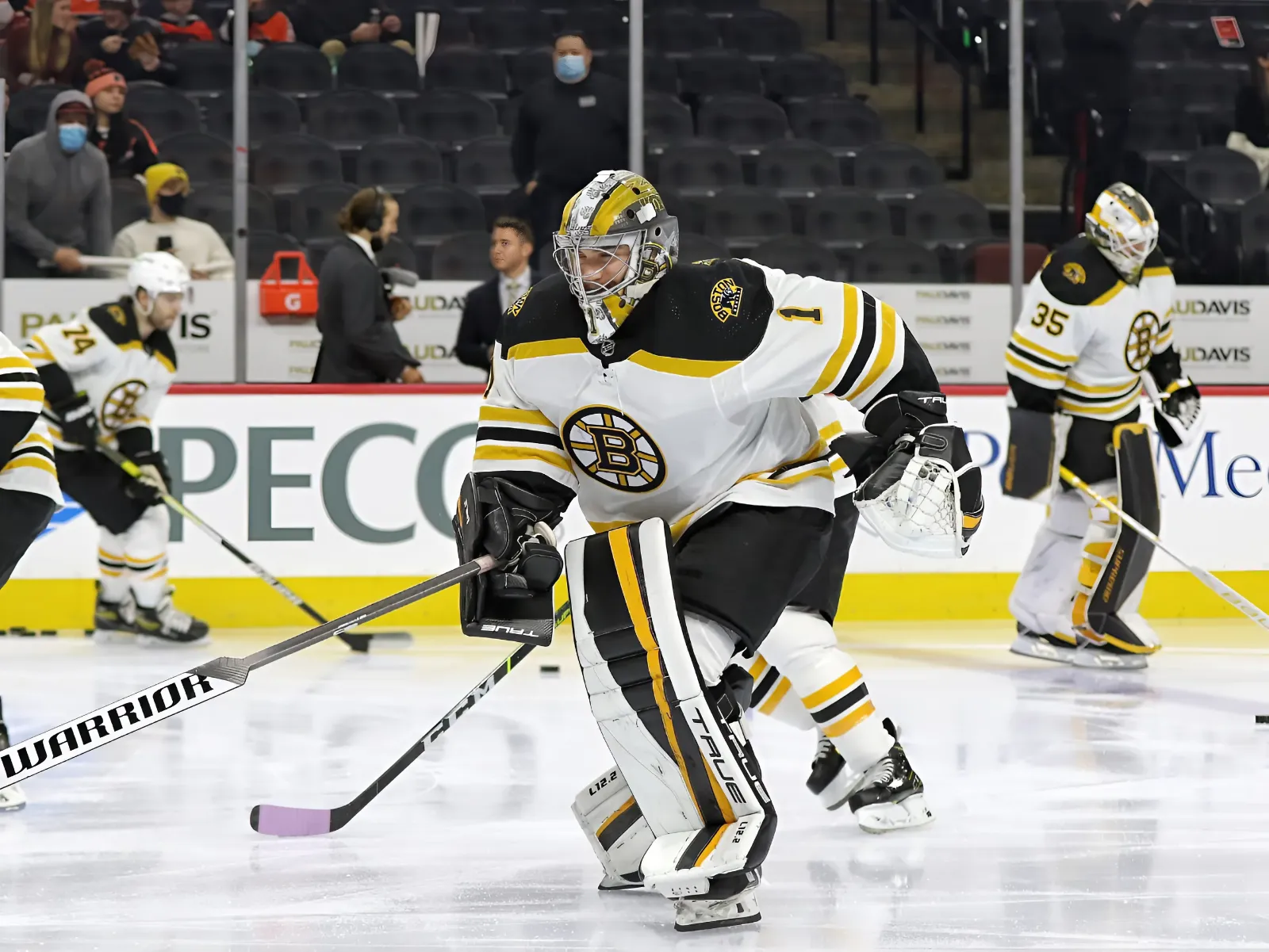 Bruins and Jeremy Swayman Skip Arbitration, Focus on Extension