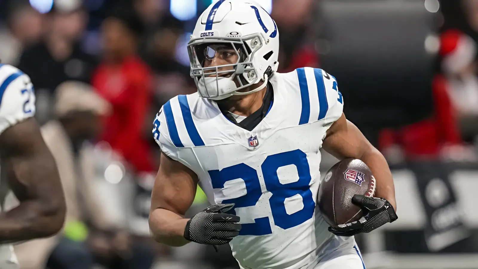 NFL executives, coaches, and scouts ranked Colts Jonathan Taylor as a top 10 RB in the league