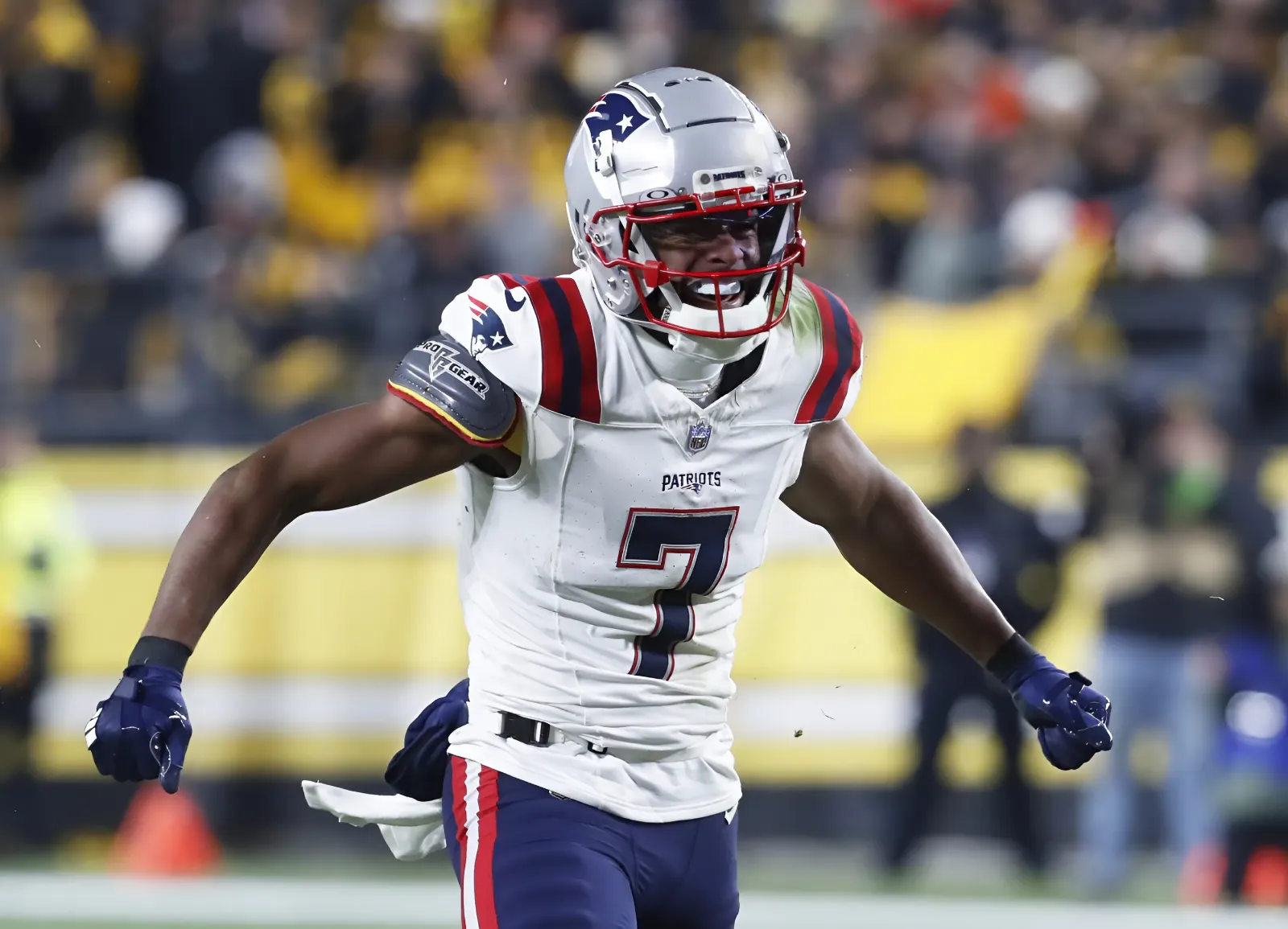 3 potential Patriots trade candidates entering 2024 training camp