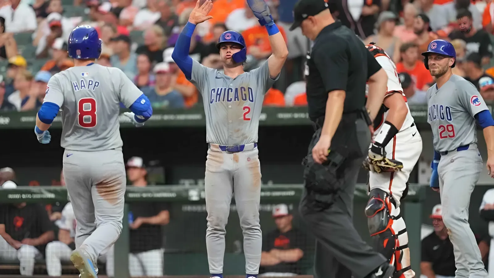 Cubs crank out 14 hits in blowout of O's