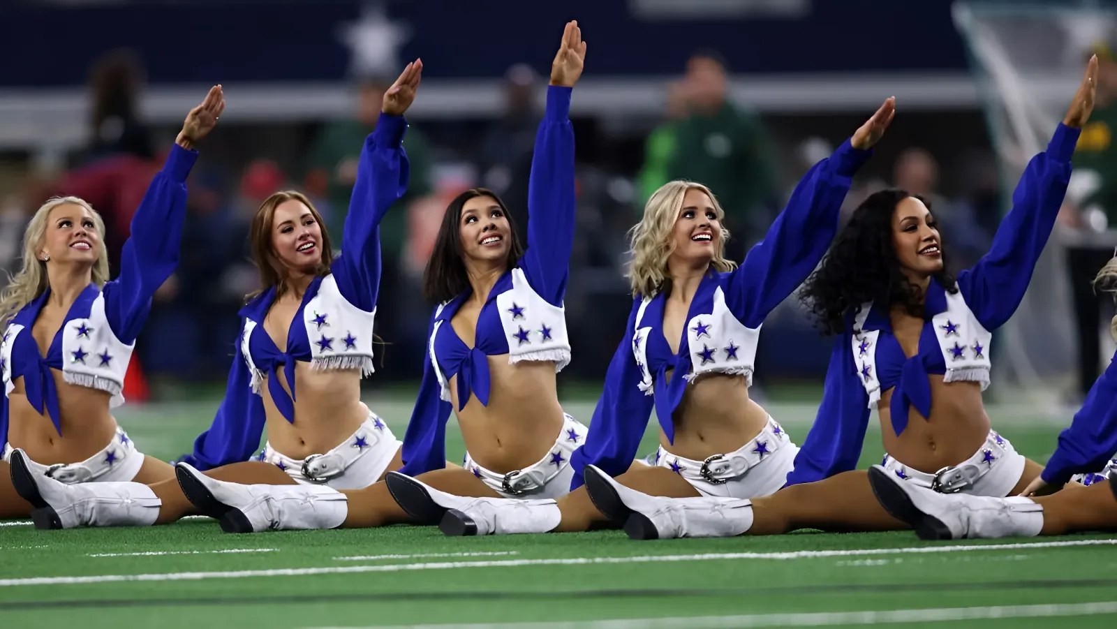 3 things I never knew about the Dallas Cowboys Cheerleaders as a diehard football fan before watching the Netflix series