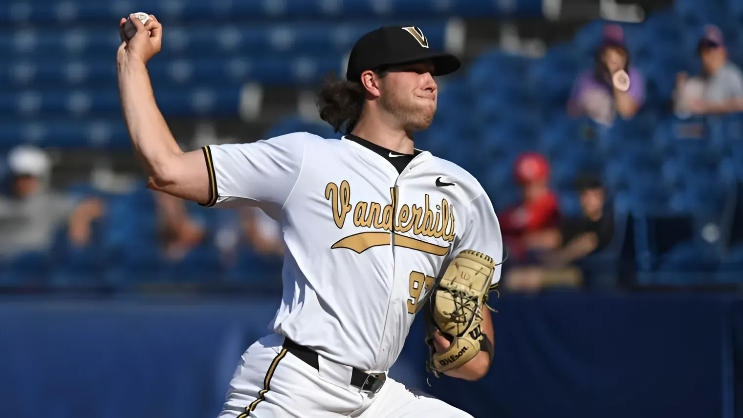 New York Yankees select Vanderbilt right-handed pitcher Bryce Cunningham in 2024 MLB Draft