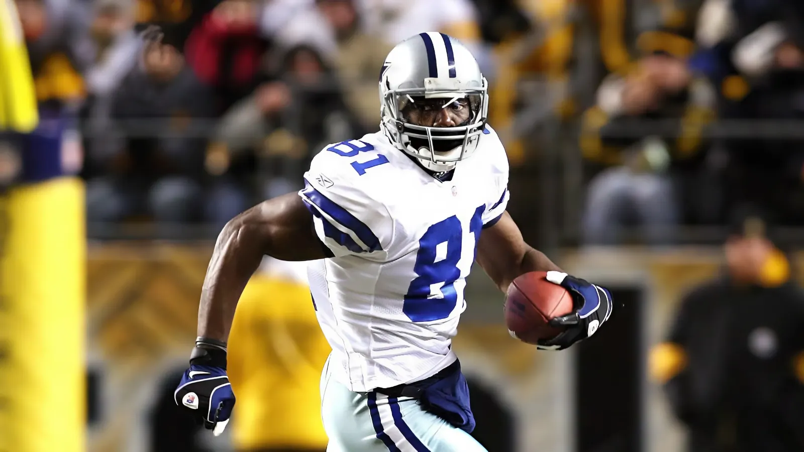 Former Cowboys’ star Terrell Owens says Dallas’ season looks grim