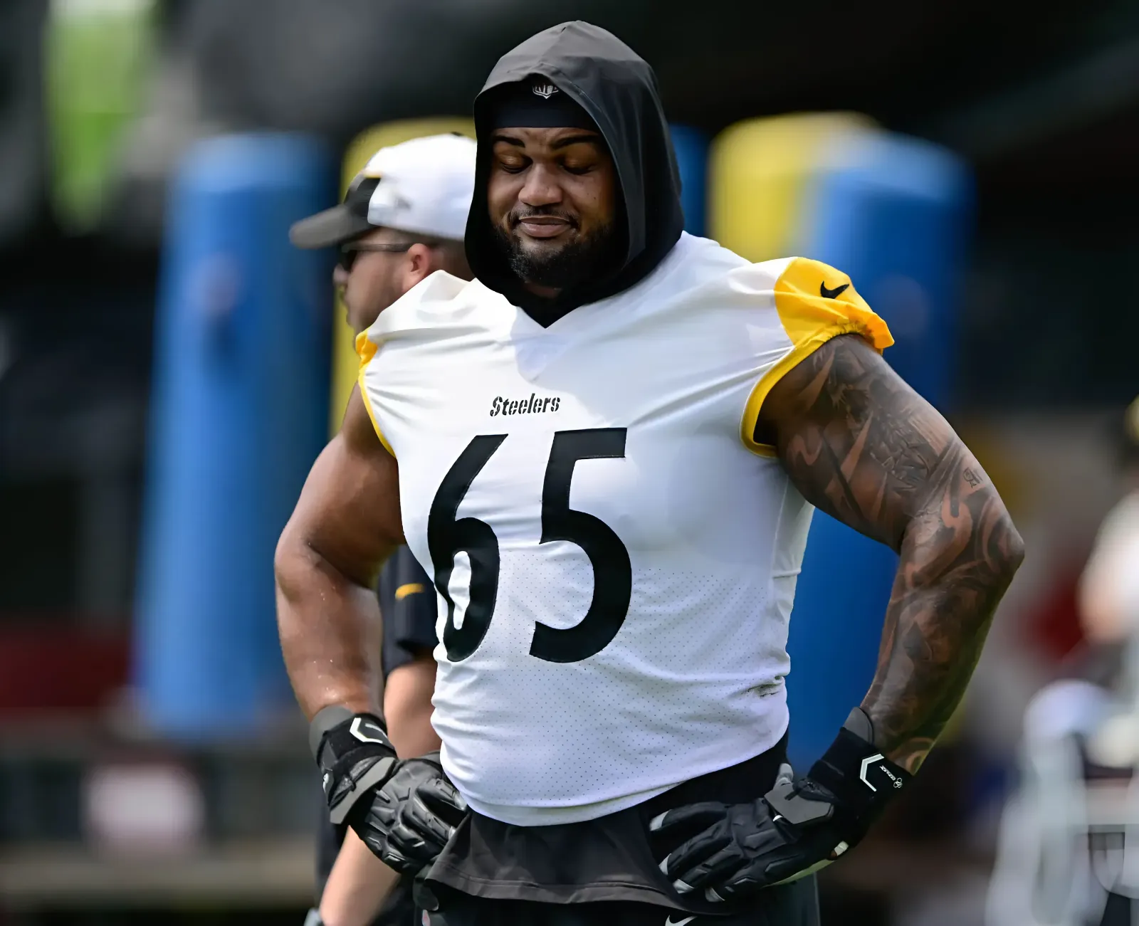 Steelers LT Dan Moore is Not Changing His Ways Despite Battling for Starting Job