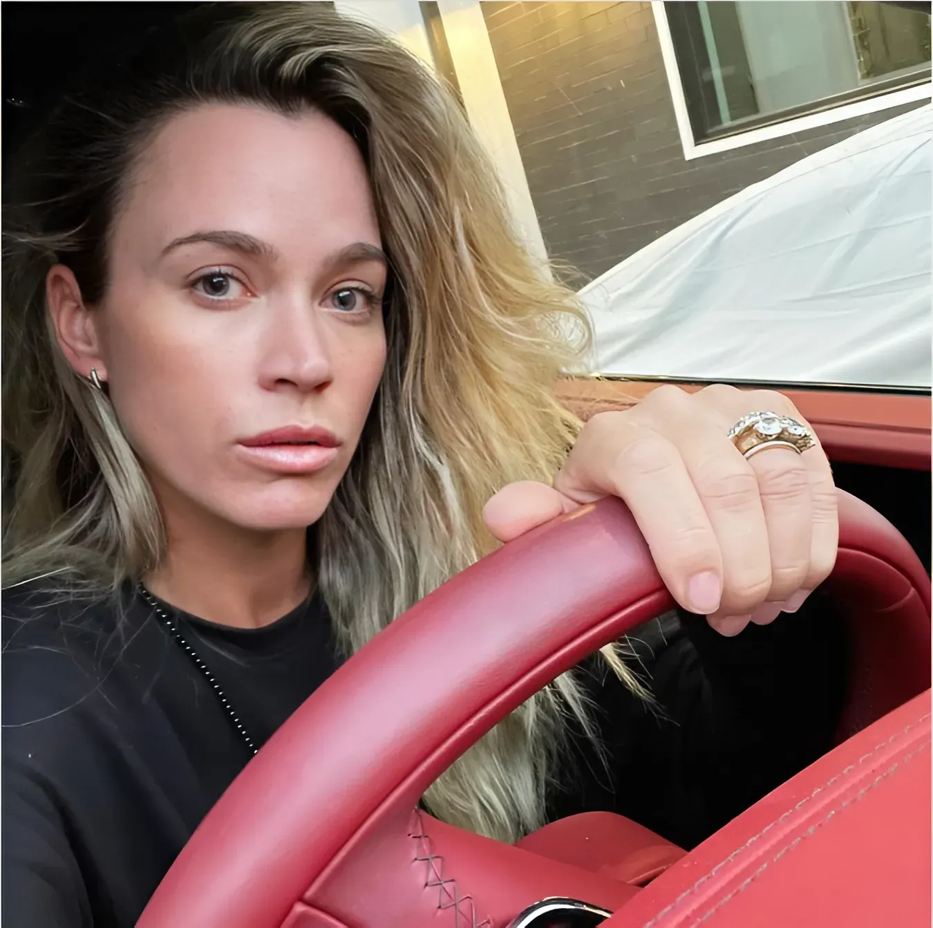 See Teddi Mellencamp Arroyave's Gorgeous Three-Stone Engagement Ring (PHOTOS)