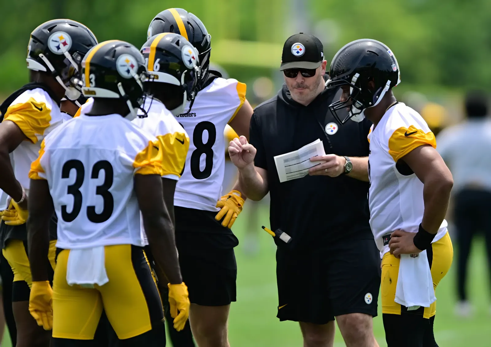 Steelers’ Arthur Smith Rejected AFC Foe Before Joining Pittsburgh Staff: Reports