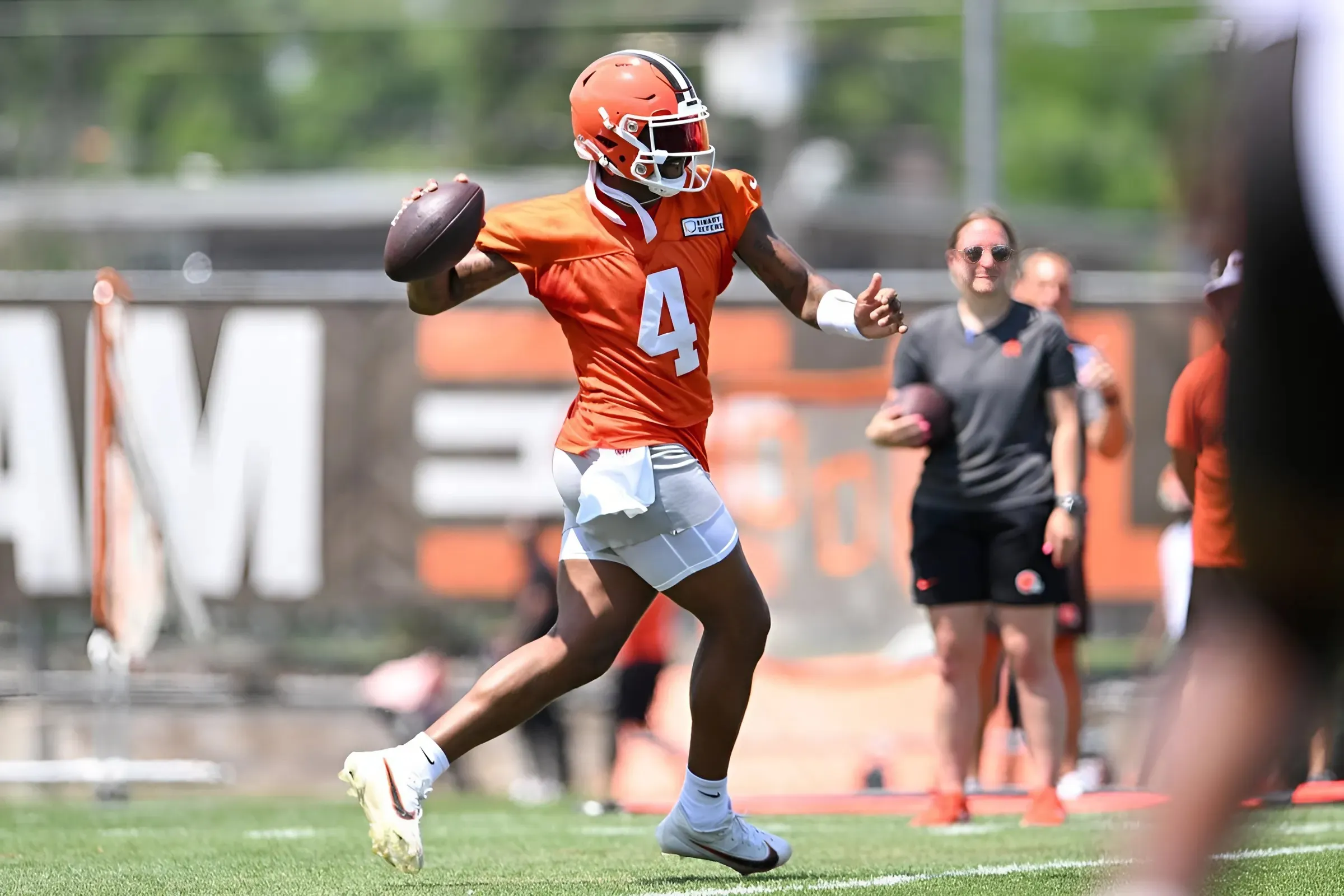 Deshaun Watson Reveals His Thoughts On Browns’ New Offense