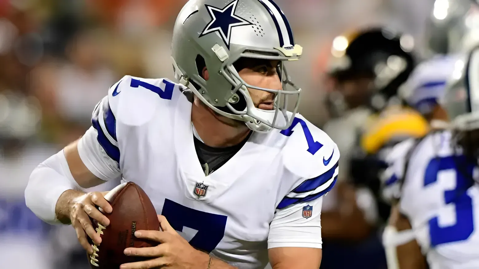 Steelers Working out Former Cowboys QB: Report