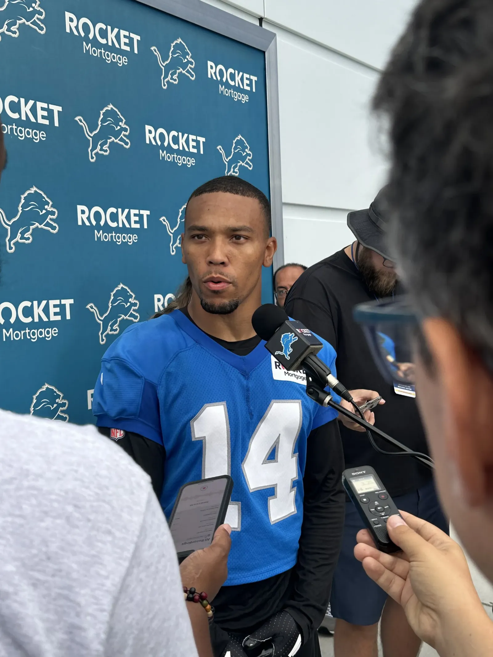 Lions’ Amon-Ra St. Brown Speaks Out on WR Jameson Williams