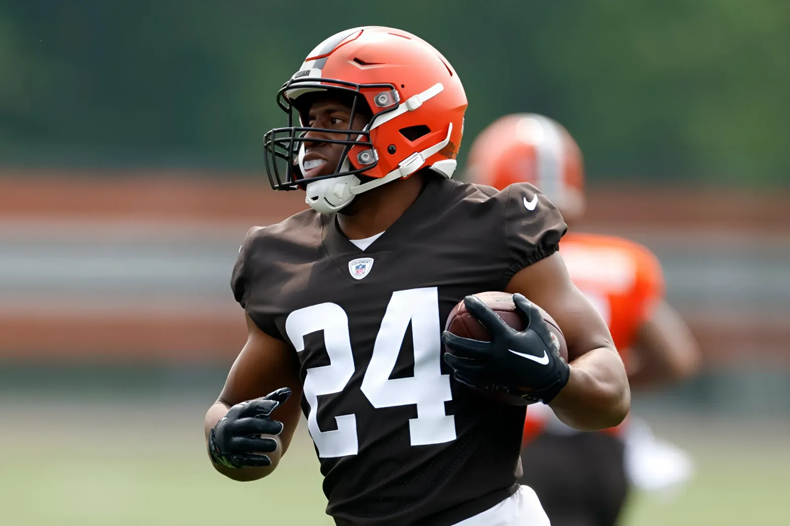 Browns Make Final Call on Nick Chubb’s Status as Camp Opens