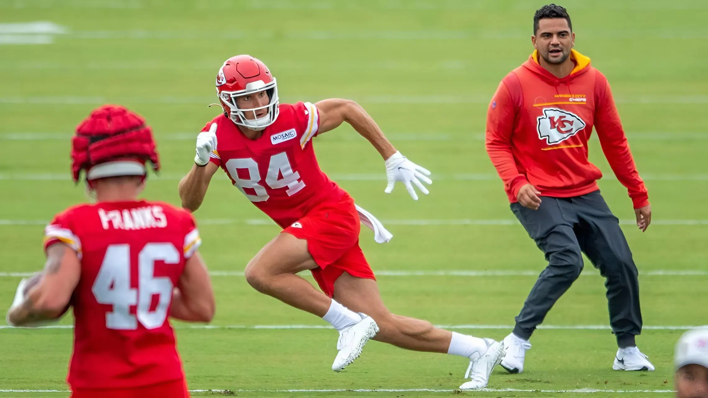 Report: Chiefs Injury Updates as WR & CB Leave Training Camp