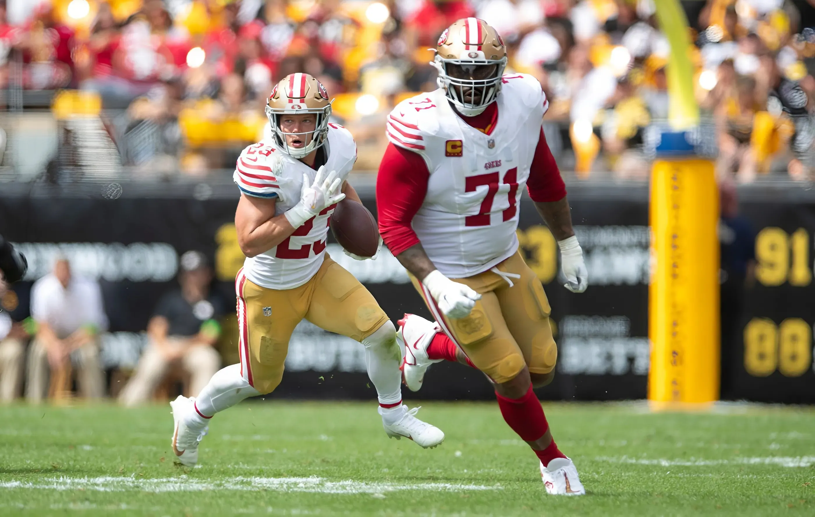 49ers All-Pro LT Trent Williams a no-show due to contract issues