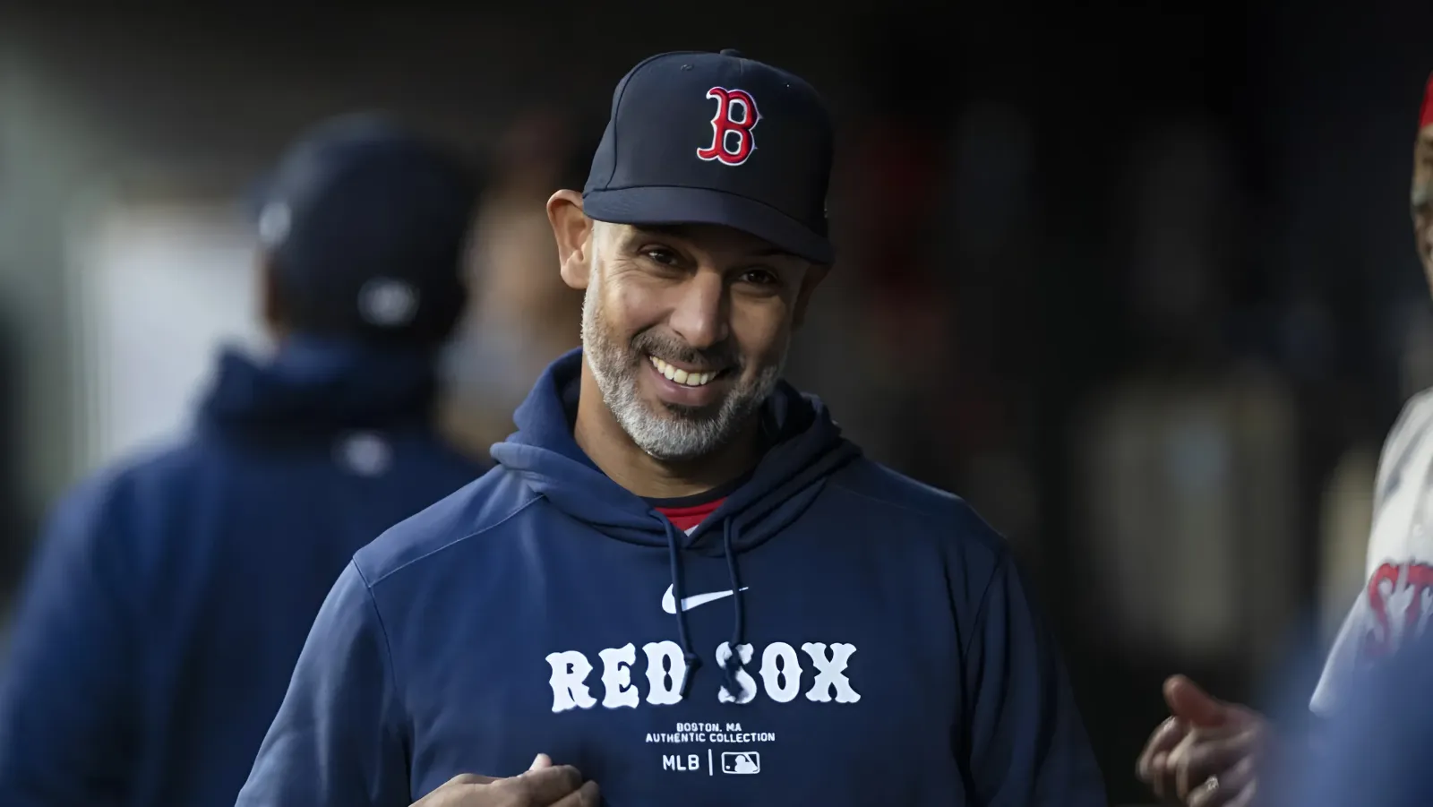 Red Sox looking to add pitching, right-handed bat