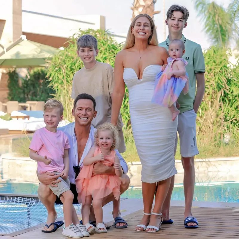 Inside Stacey Solomon’s summer holidays with her 5 kids – from free tricks to keep them entertained to £49 caravan trips ngocc