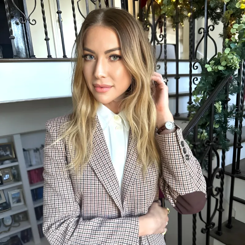 Stassi Schroeder Shares Every Cosmetic Procedure She’s Had and Calls Plastic Surgeon’s Office Her “Happy Place,” See Her Pics hangg