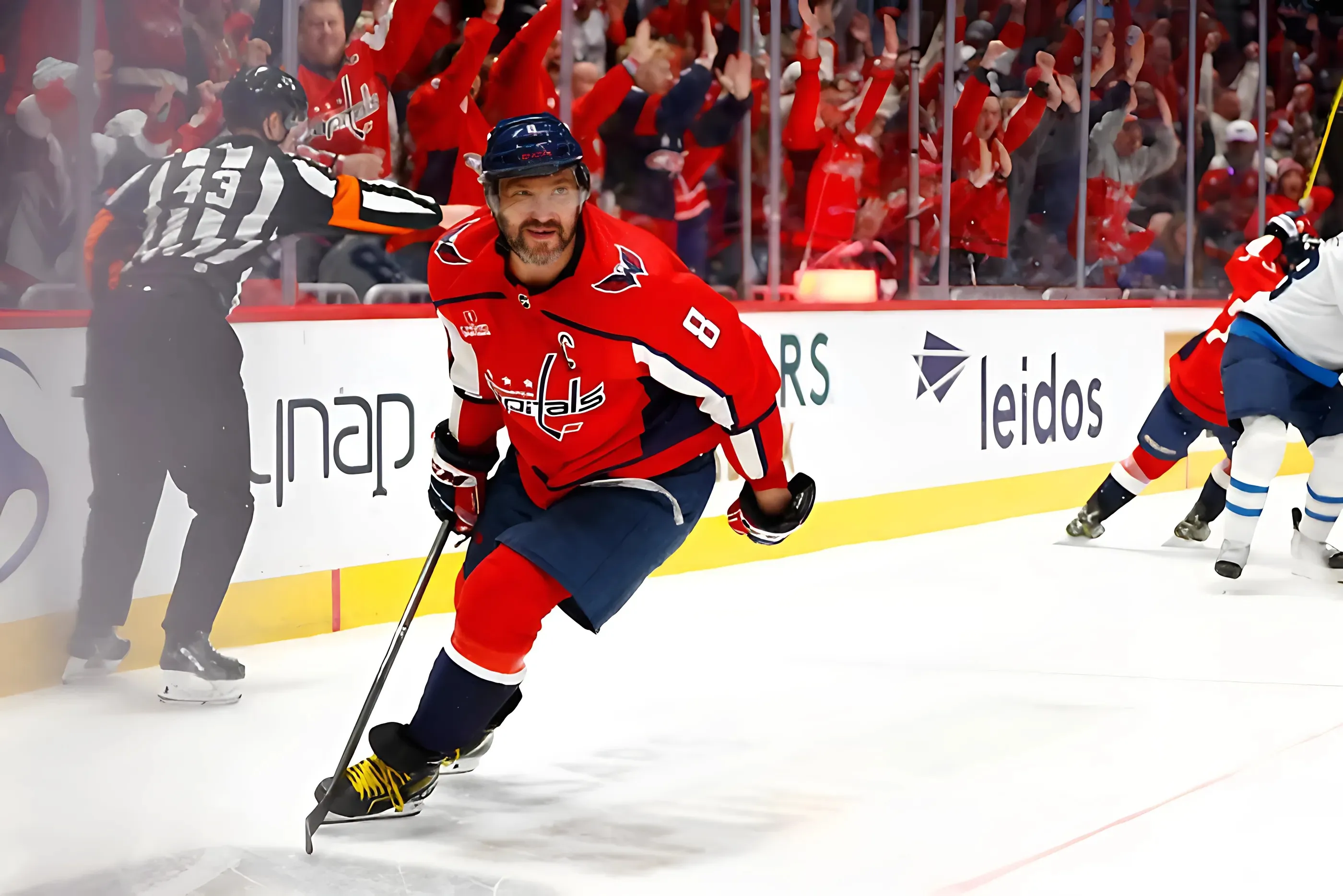 Could Ovechkin Break Gretzky's Record This Year? Capitals Captain Says He Would've Already Hit 895 If Not For Lockout & COVID-19 trucc