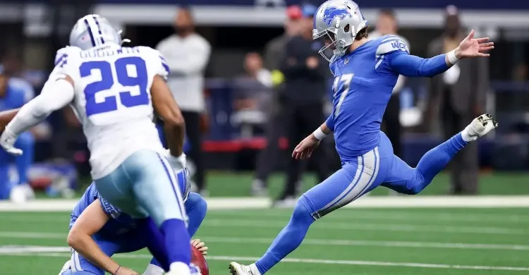 Lions Lose Veteran Kicker to Season-Ending Injury