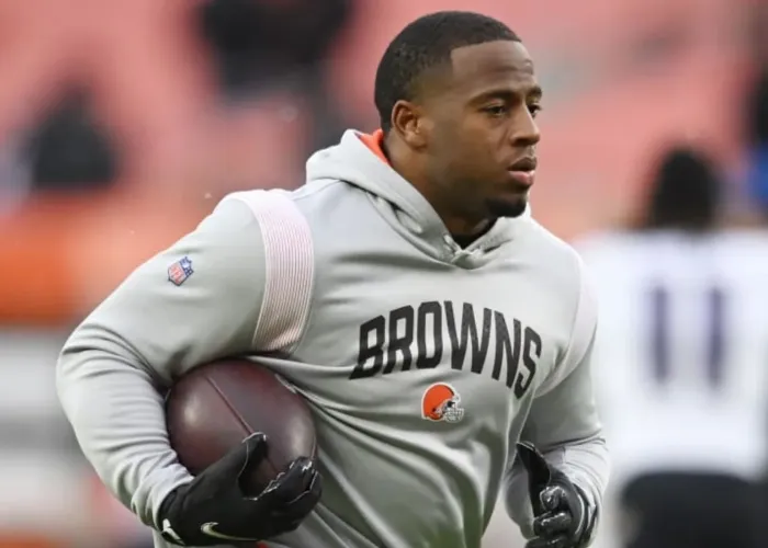 Browns' Kevin Stefanski Reveals Major Nick Chubb Injury Update