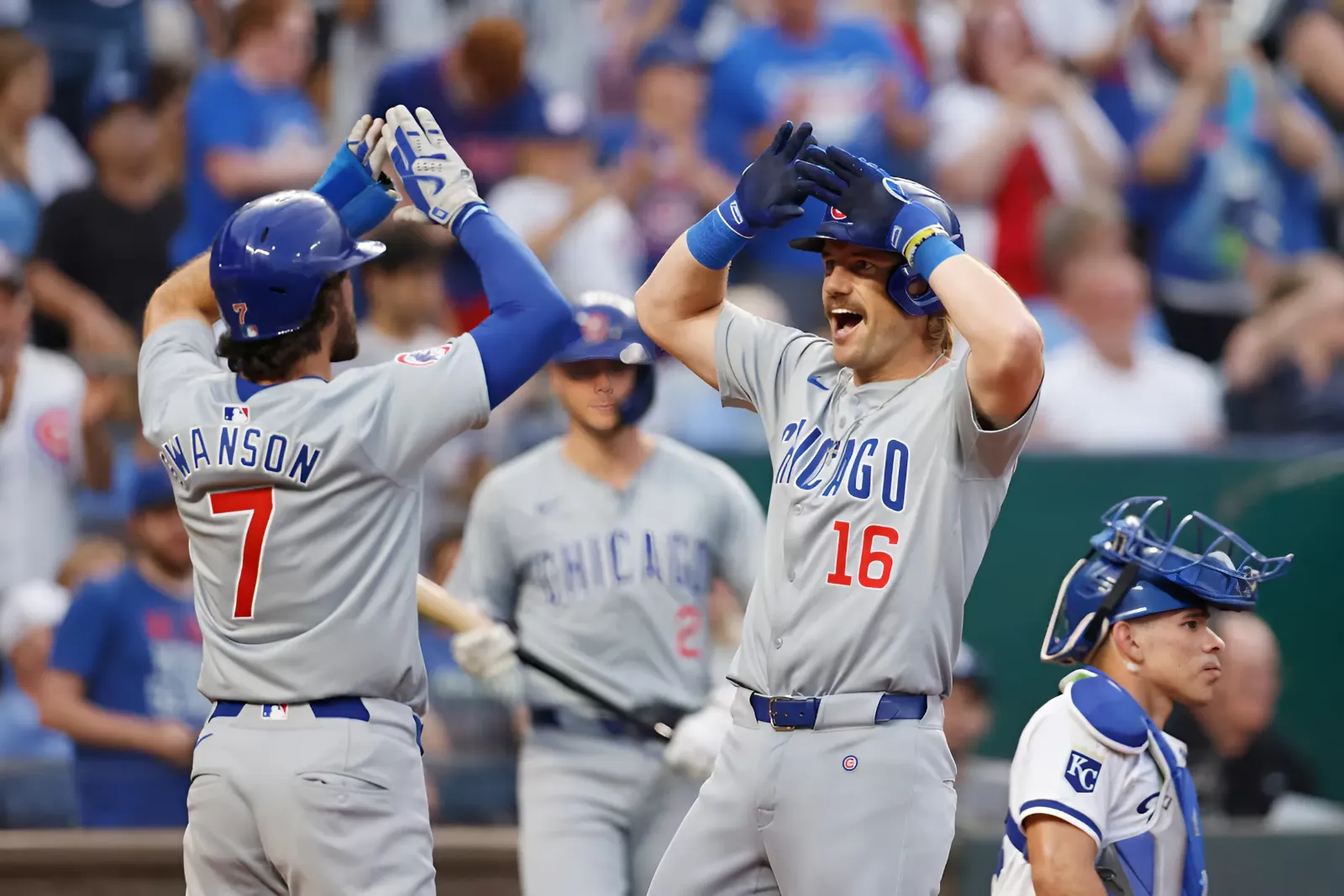 Wisdom hits grand slam as a pinch hitter in the 7th, Cubs top Royals 9-4