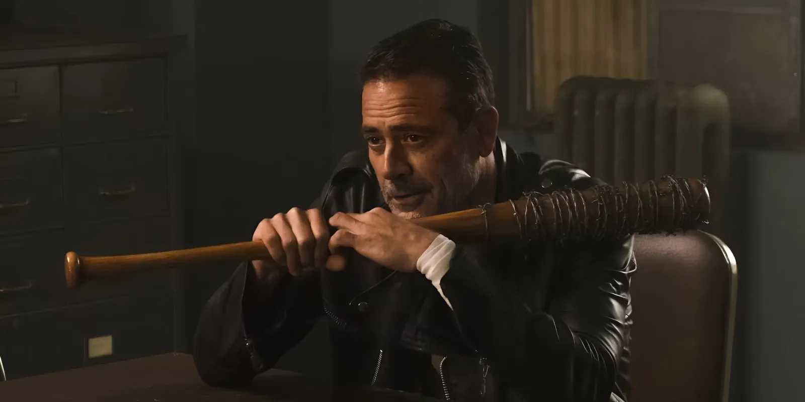 Negan's Lucille Replacement Retcons A Vital The Walking Dead Season 10 Scene