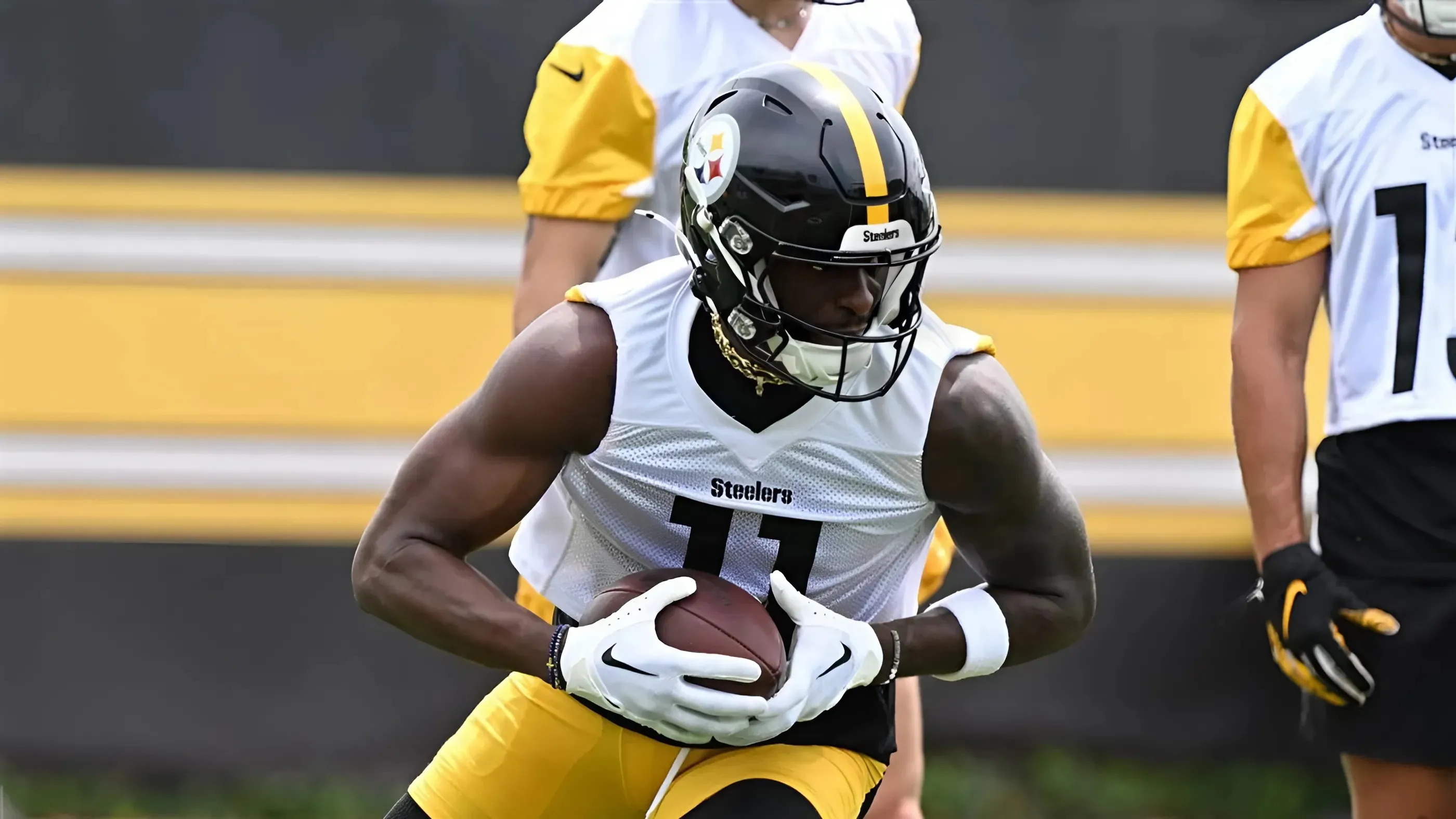 Steelers WR Turns Heads at Training Camp: ‘All Over the Field’