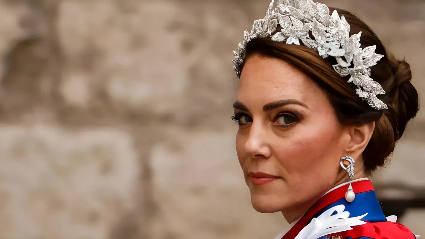 Kate Middleton set 3 strict rules before joining Royal Family to protect herself liennhi