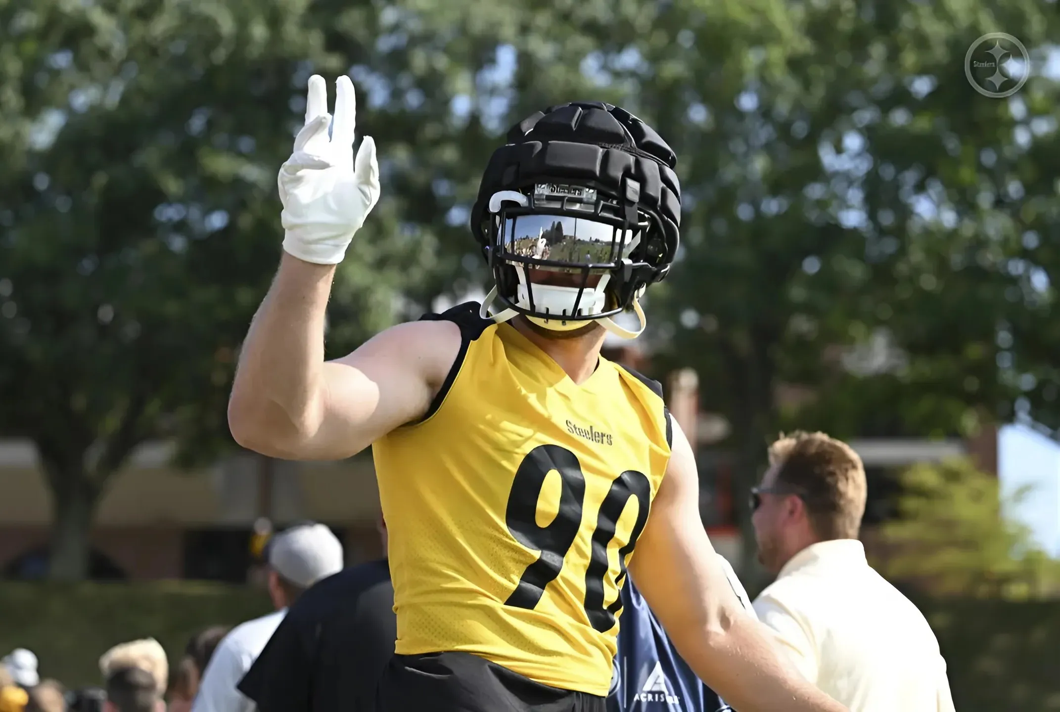 T.J. Watt Receives High Praise From Myles Garrett