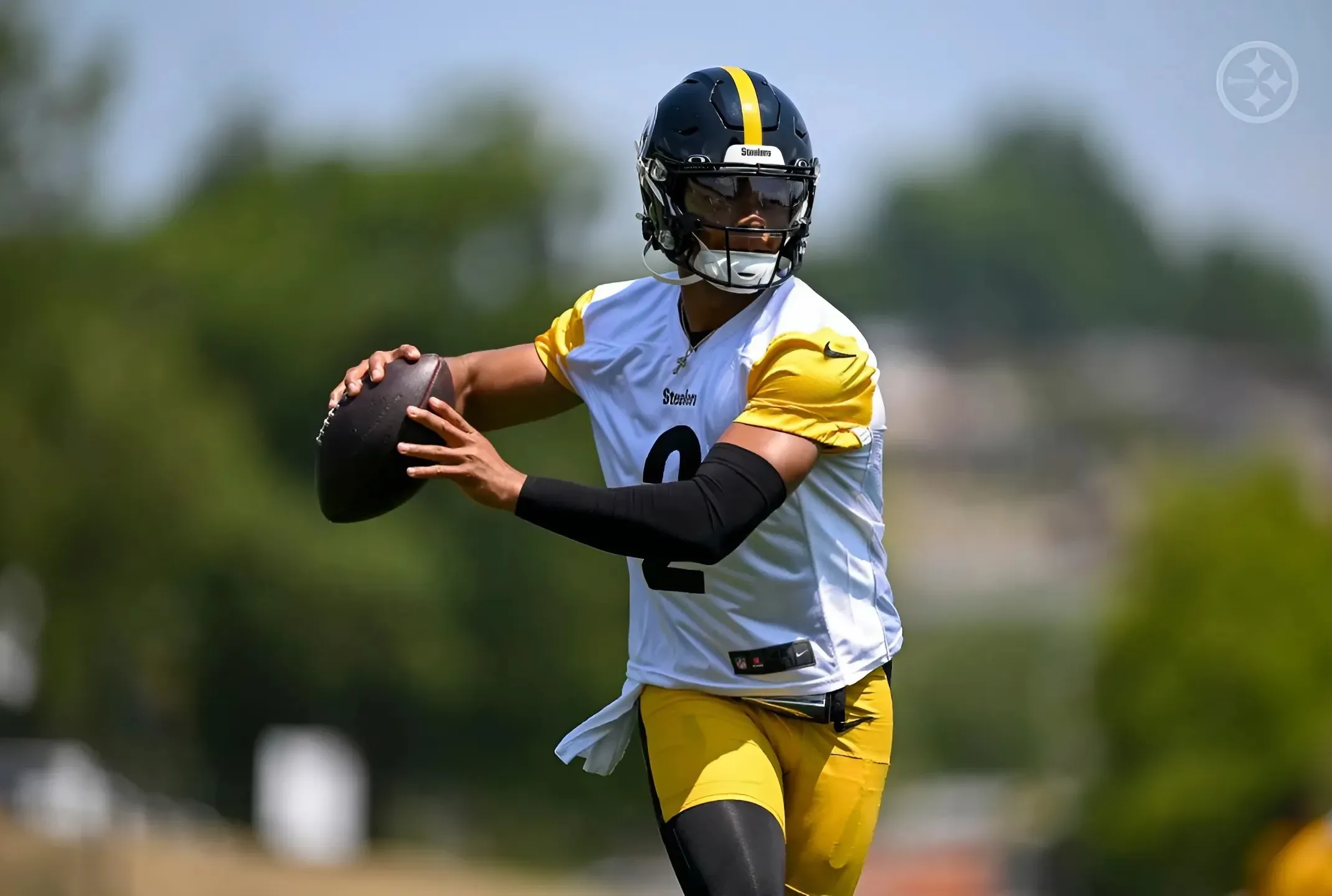 Steelers QB Expected To Get Big 100 Million Dollar Three-Year Deal At The End Of The 2024 Season