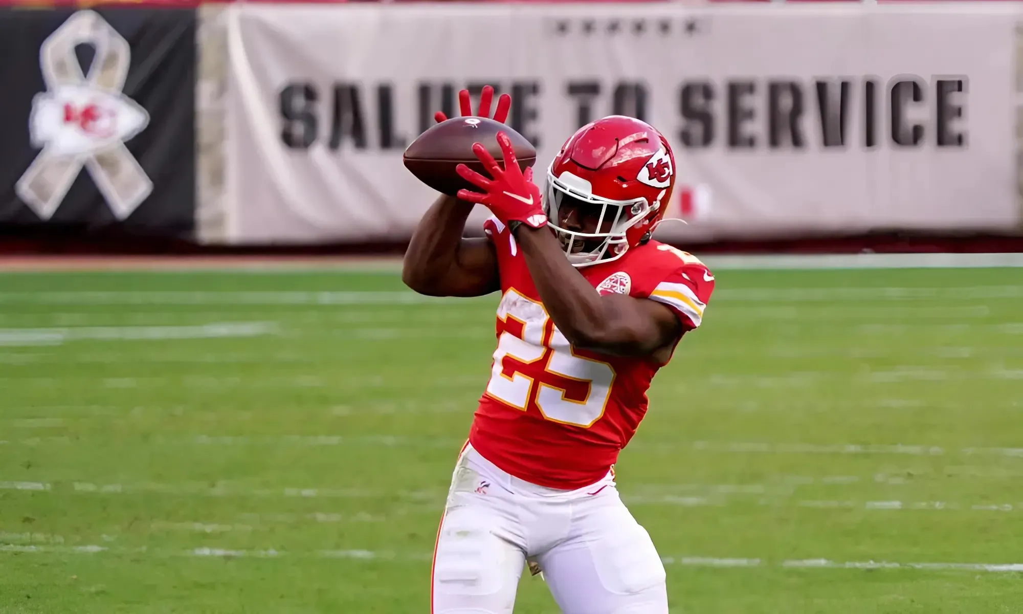 Kansas City Chiefs RB Clyde Edwards-Helaire reveals reason behind his absence at training camp