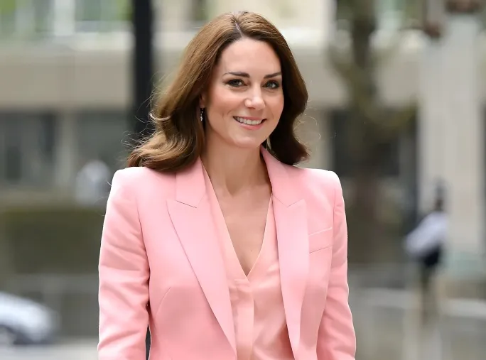 Princess Kate Middleton Will ‘Do Her Duty’ With Return to Royal Work But Continue to ‘Put Family First’ liennhi