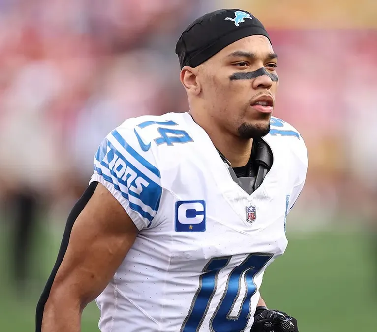 Detroit Lions: Star Wide Receiver Amon-Ra St. Brown Lists The Two Fan Bases He Hates The Most