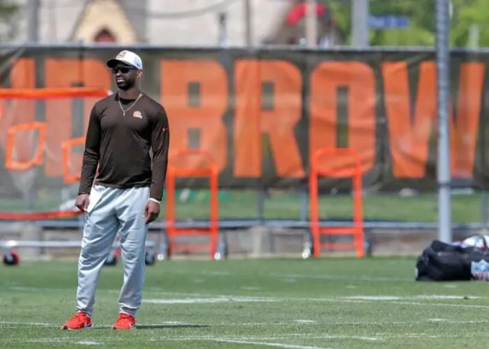 Will Browns GM Andrew Berry Consider Keeping 3 Quarterbacks?