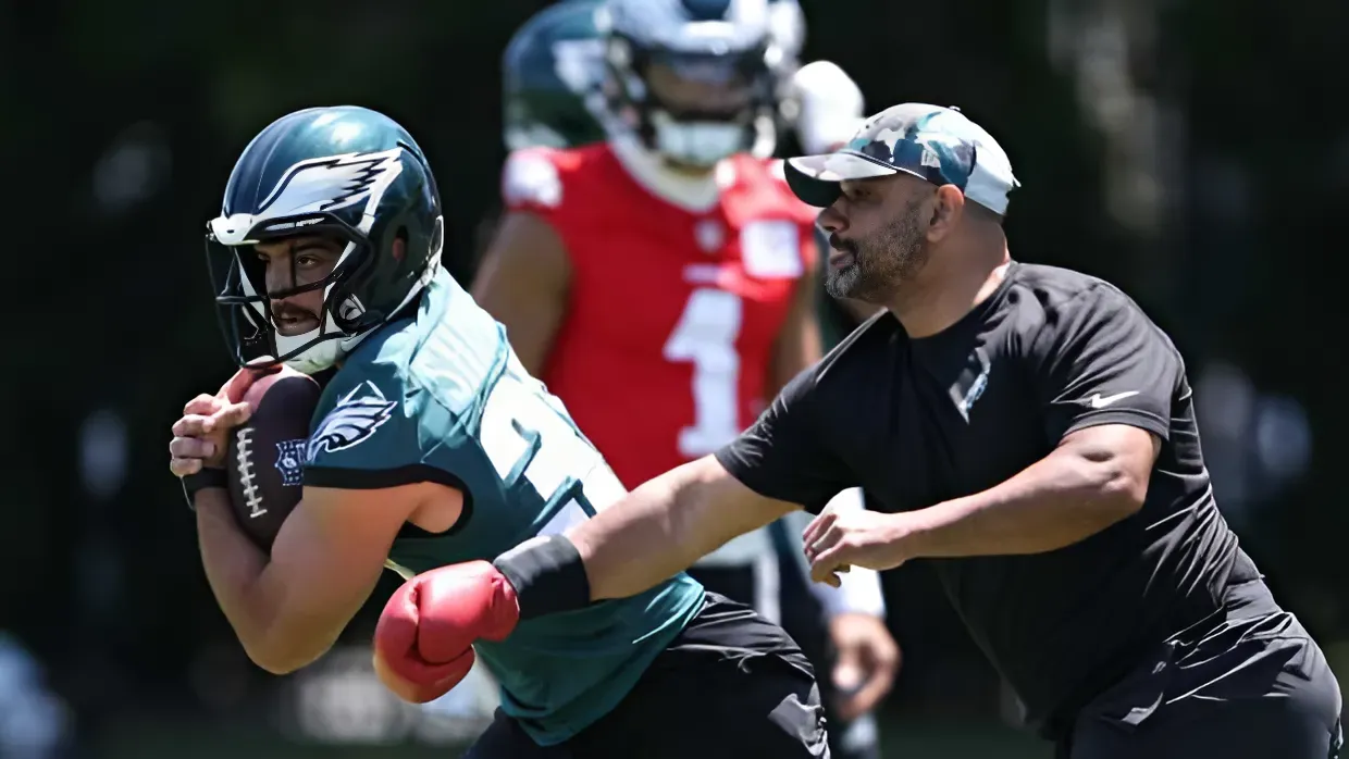 Eagles rookie RB Will Shipley shines at training camp with Saquon Barkley absent