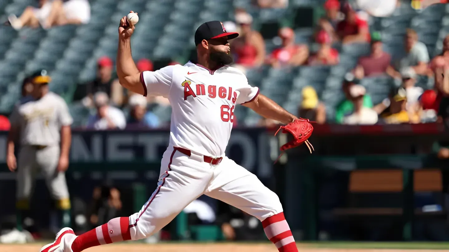 Red Sox Acquire Veteran Setup Man With 'Playoff Experience' From Angels