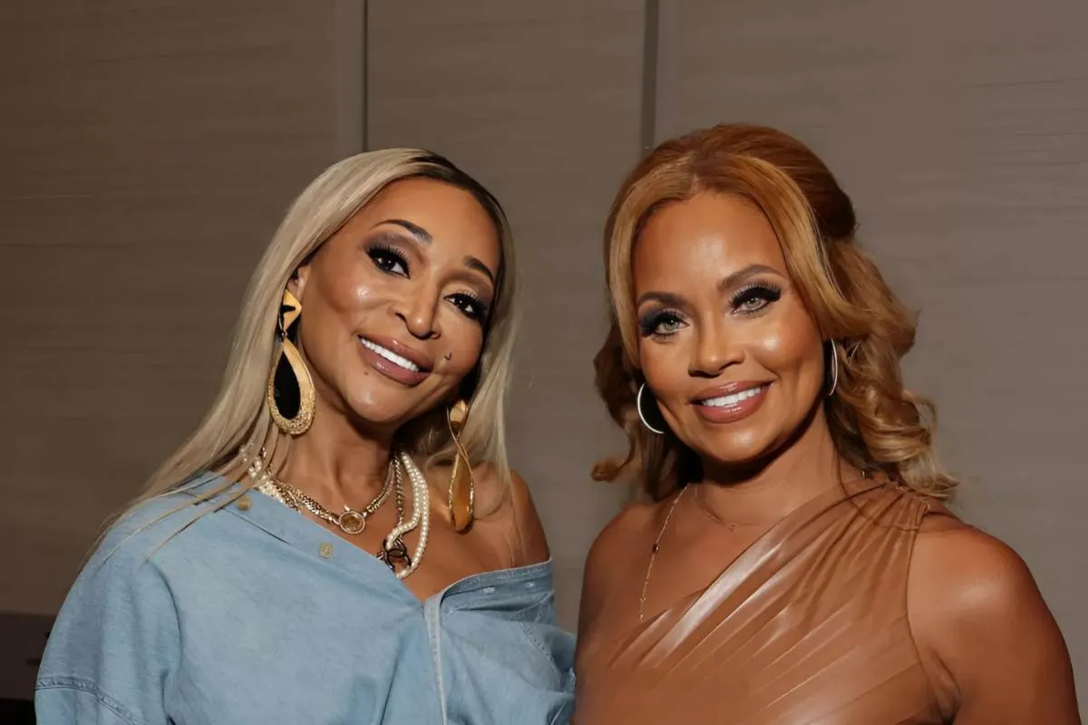 RHOP’s Gizelle Bryant Finally Has a Tagline That Doesn’t ‘Suck’ — But Her Daughters Aren’t Impressed tram