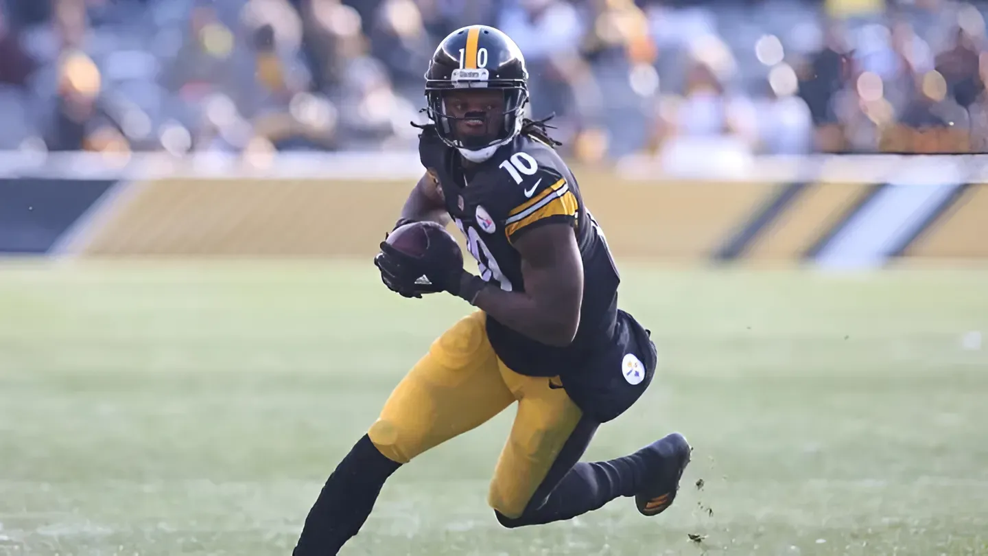 Commanders Showing Interest in Former Pittsburgh Steelers WR