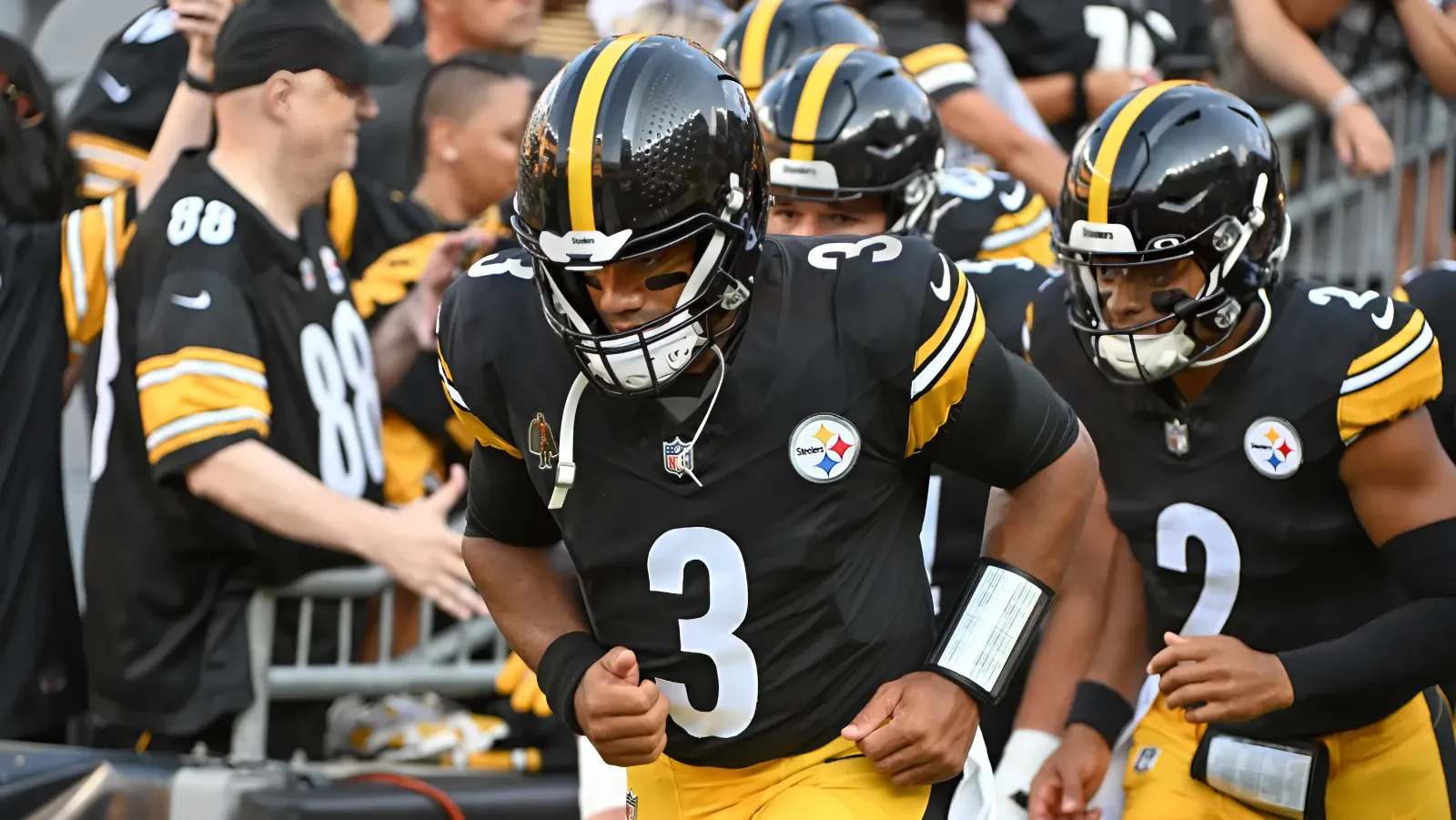 Steelers' Russell Wilson Seriously Facing Increased Pressure Heading Into Buffalo Bills Week Steelers' Russell Wilson Seriously Facing Increased Pressure Heading Into Buffalo Bills Week