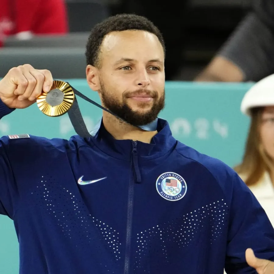 Untold story behind Stephen Curry's 'Nuit Nuit' hoodie at Olympics
