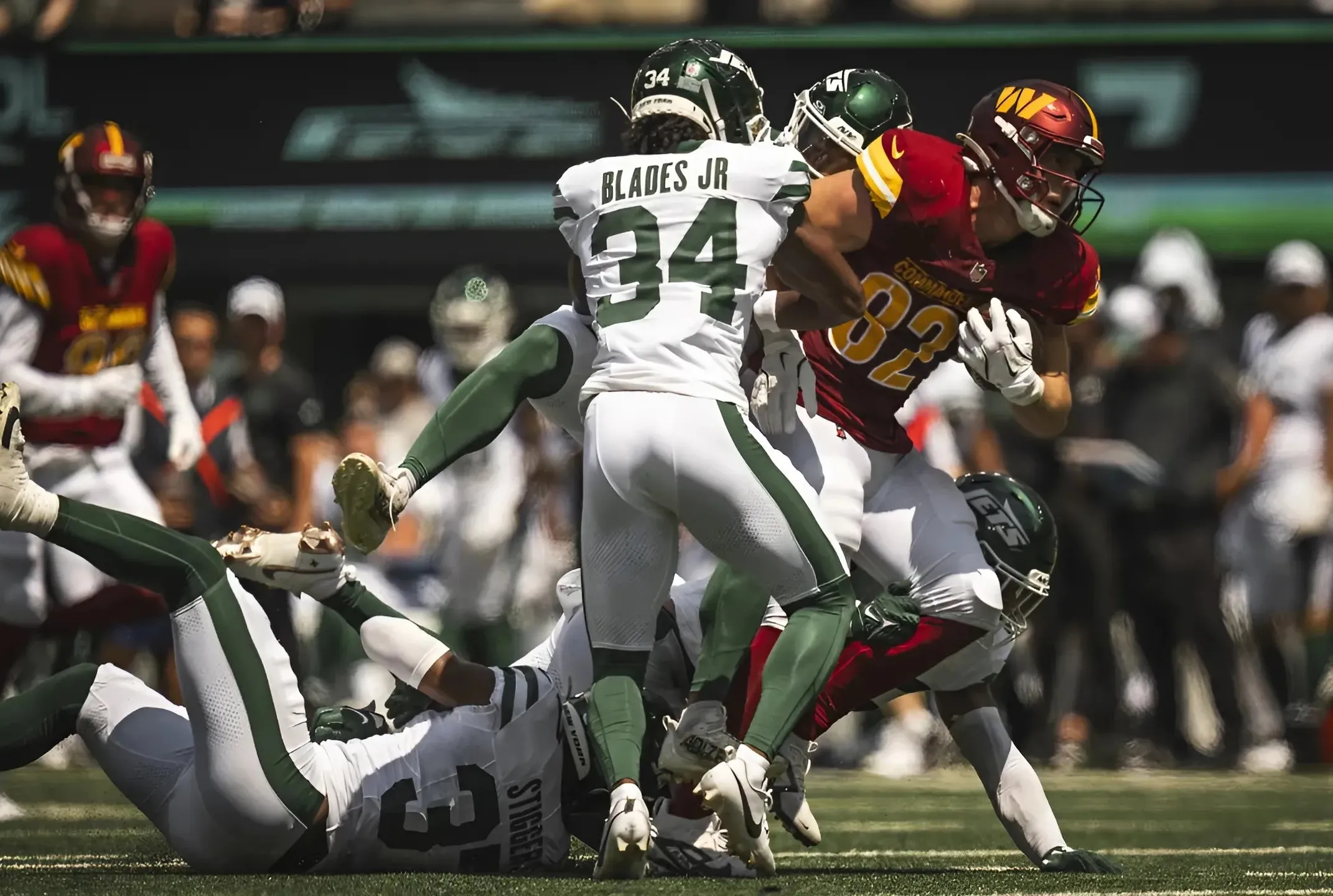 Rookie Tight End Turning Heads for Commanders After Preseason Debut