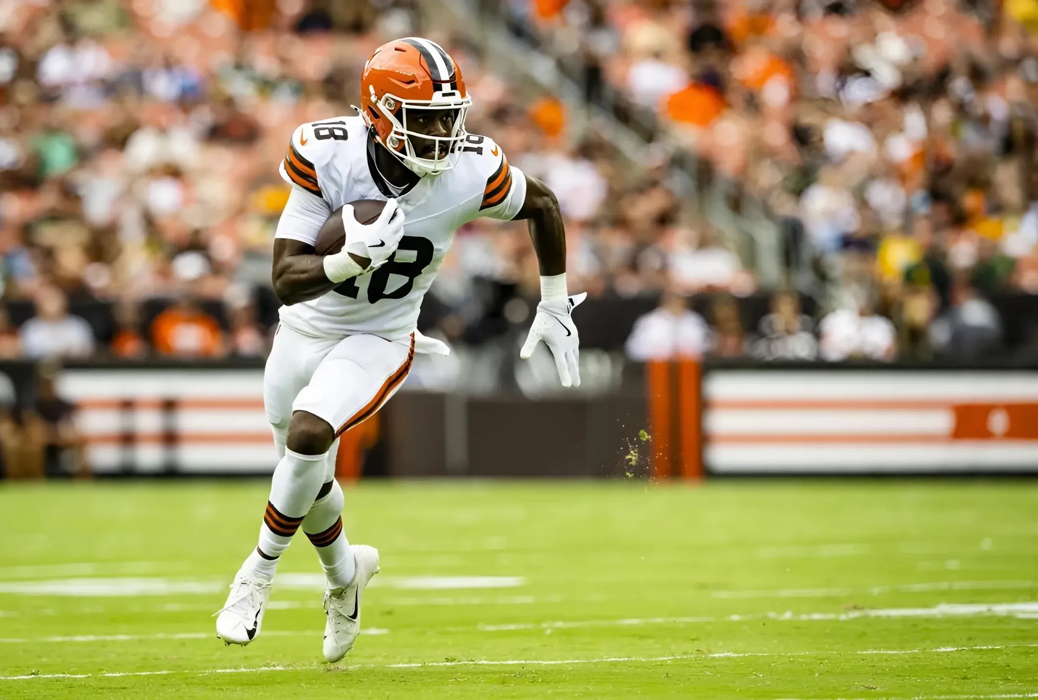 Browns Injured Wideout Faces Up to 2 Weeks Sidelined, Potential Cut